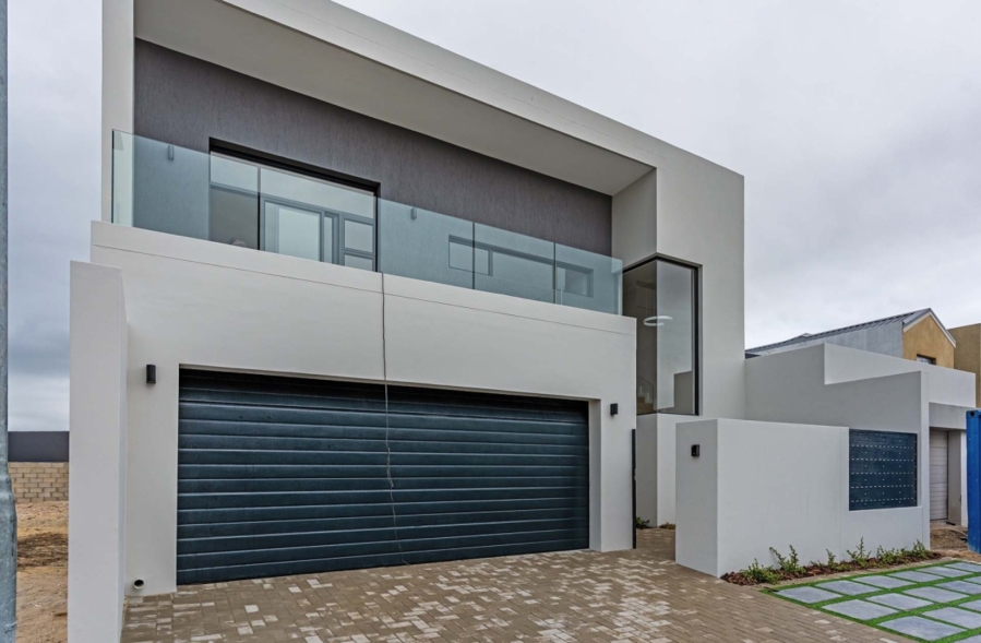 4 Bedroom Property for Sale in Sandown Western Cape